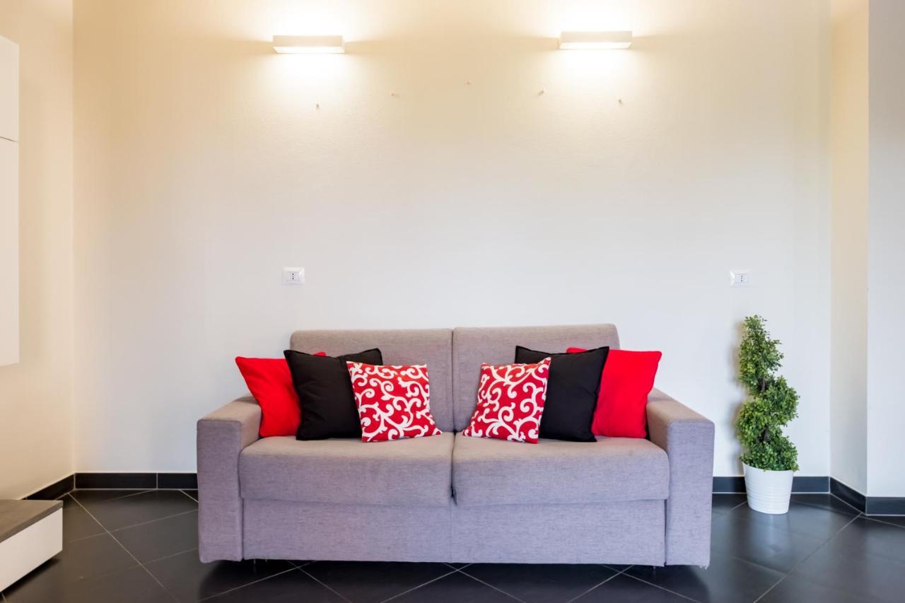 Residenza Gelsomino Appartement Desenzano del Garda Buitenkant foto
